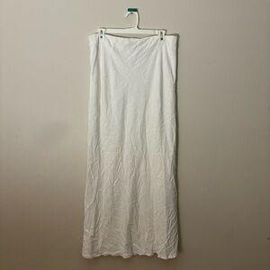 PrettyLittleThing Jodie Maxi Skirt White